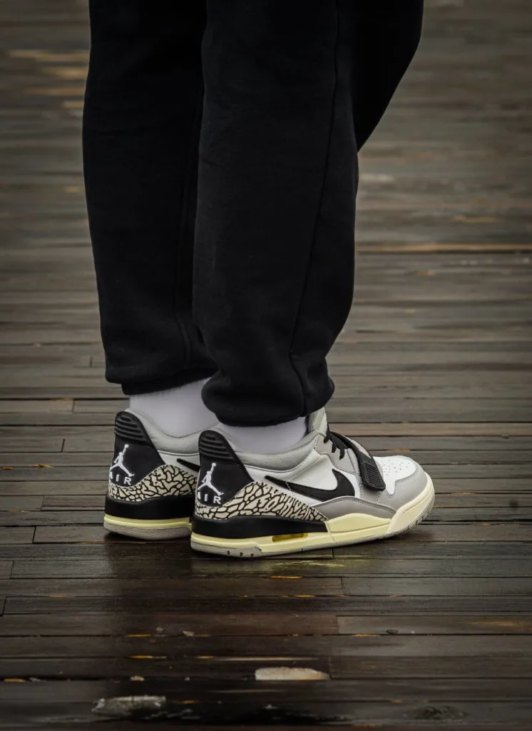 Air Jordan Legacy Low “Tech Grey”