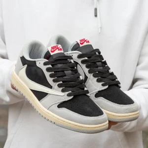 Air Jordan Retro 1 Low x Travis Scott OG  Suede Grey