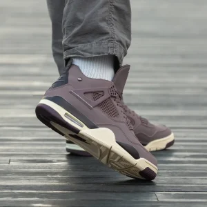 Air Jordan Retro 4 A Ma Maniere Violet Ore