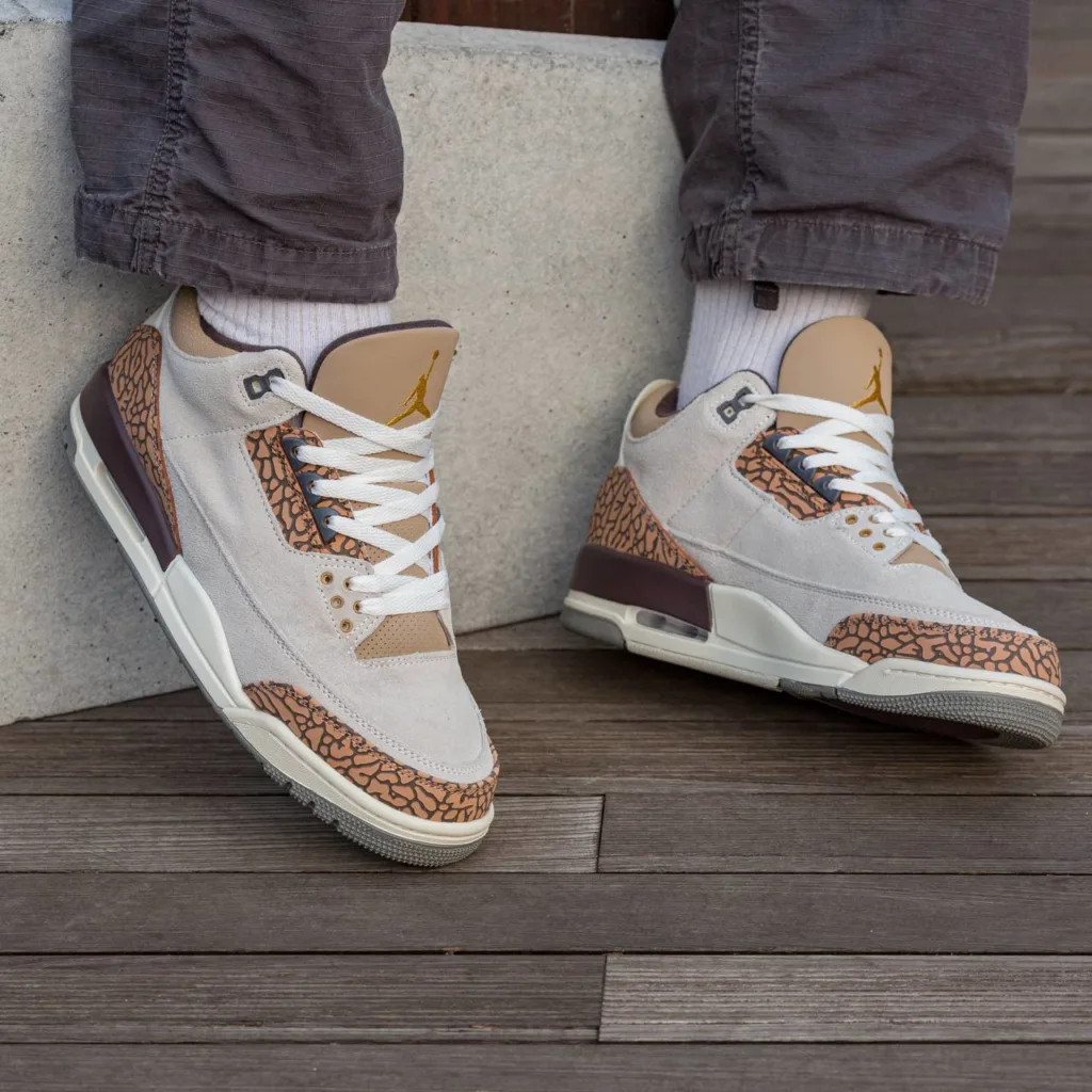 Air Jordan Retro 3 Suede GreyBrown