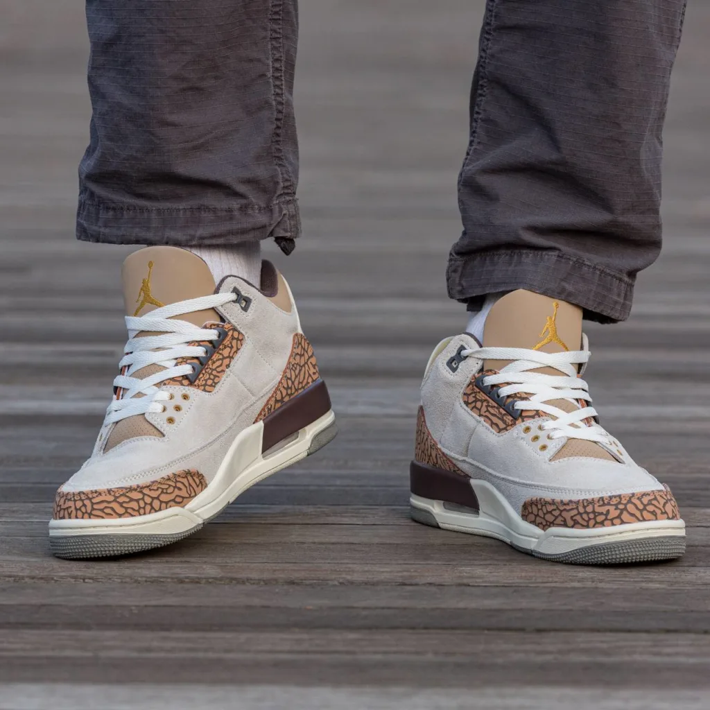 Air Jordan Retro 3 Suede GreyBrown