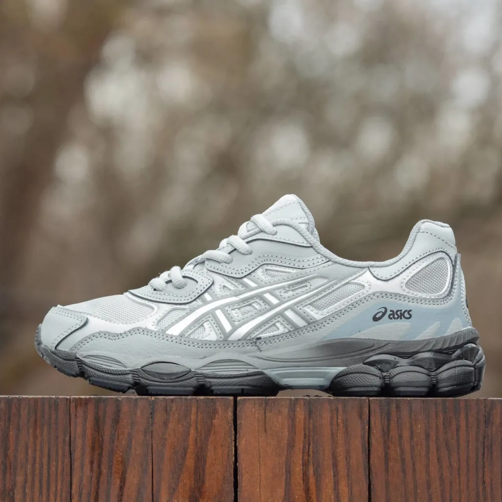 Asics Gel NYC Silver