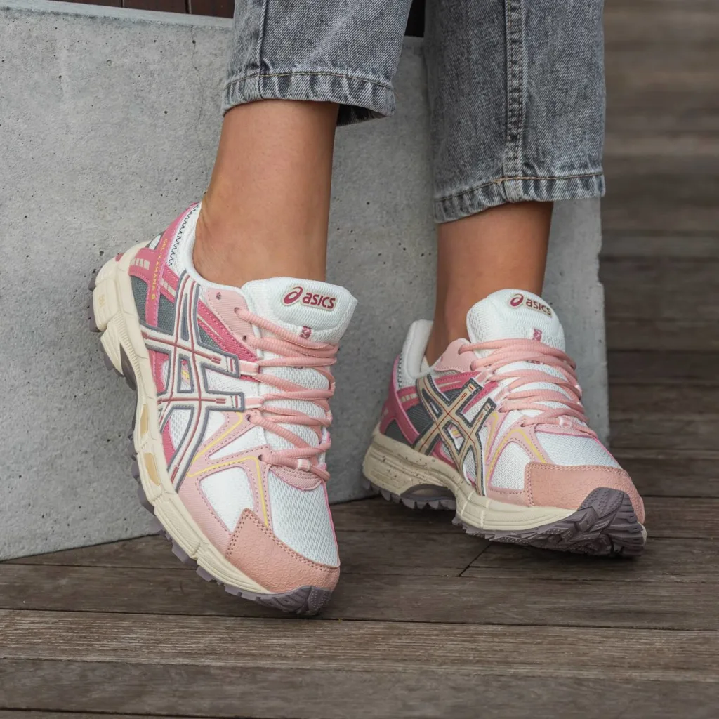 Asics Gel-Kahana 8  Pink Beige