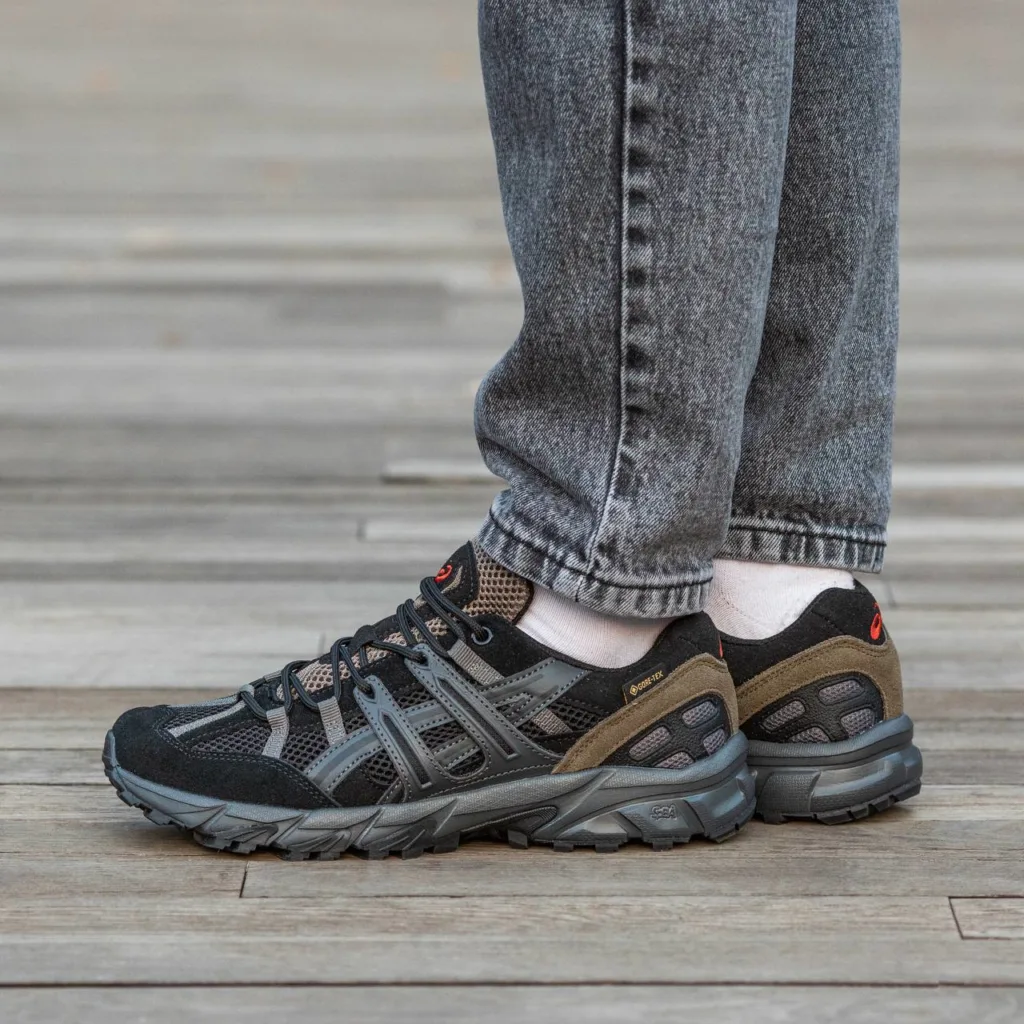 Asics Gel  Somona 10-50 Black Haki