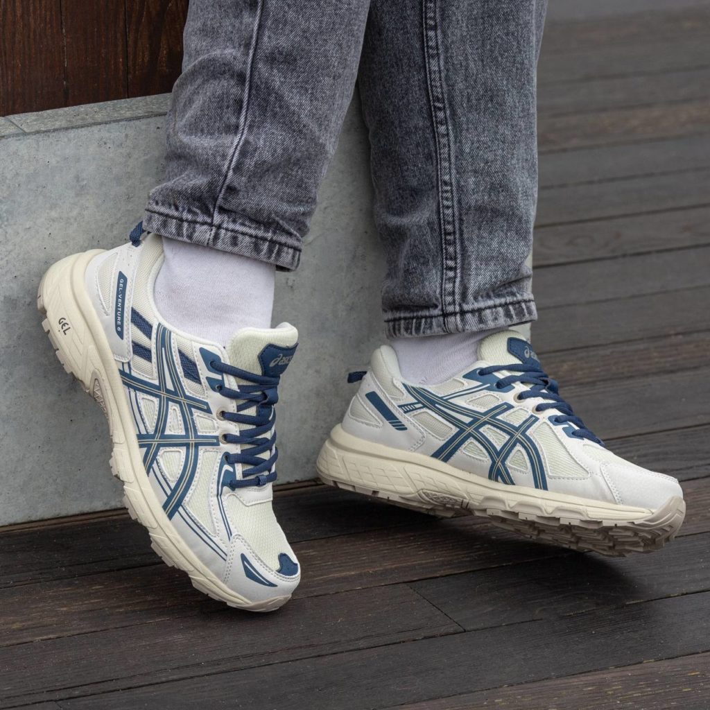 Asics Gel Venture 6 Beige Blue