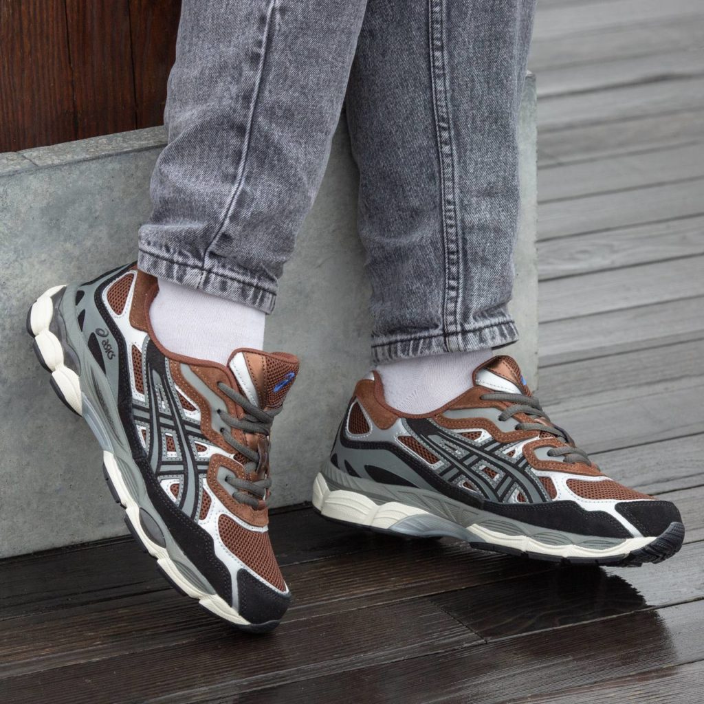 Asics Gel NYC Brown Black