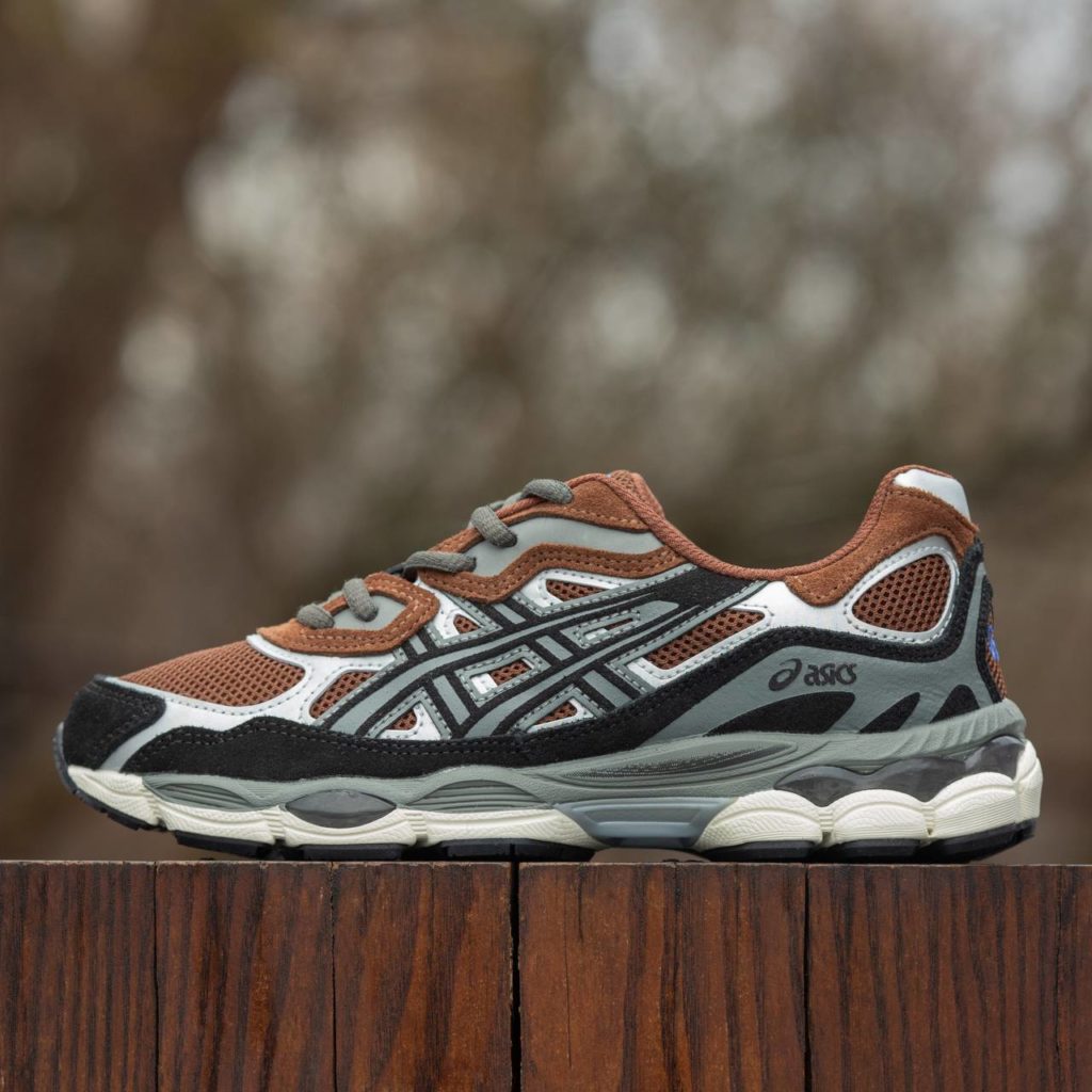 Asics Gel NYC Brown Black
