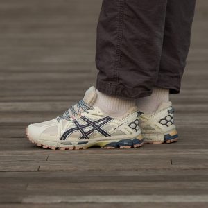 Asics Gel-Kahana Beige Green