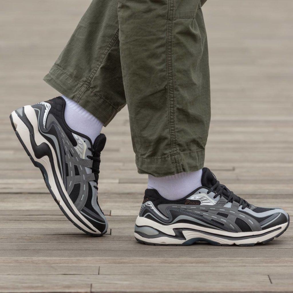 Asics Gel-Preleus Black