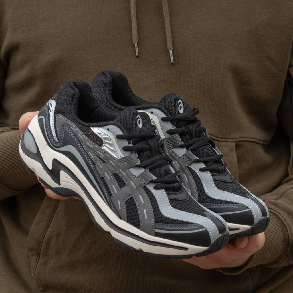 Asics Gel-Preleus Black