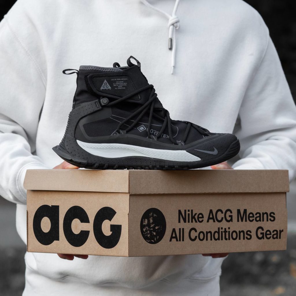 Nike ACG Terra Antarktik Black
