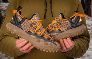 Nike ACG Mountain Fly Low “Fossil”