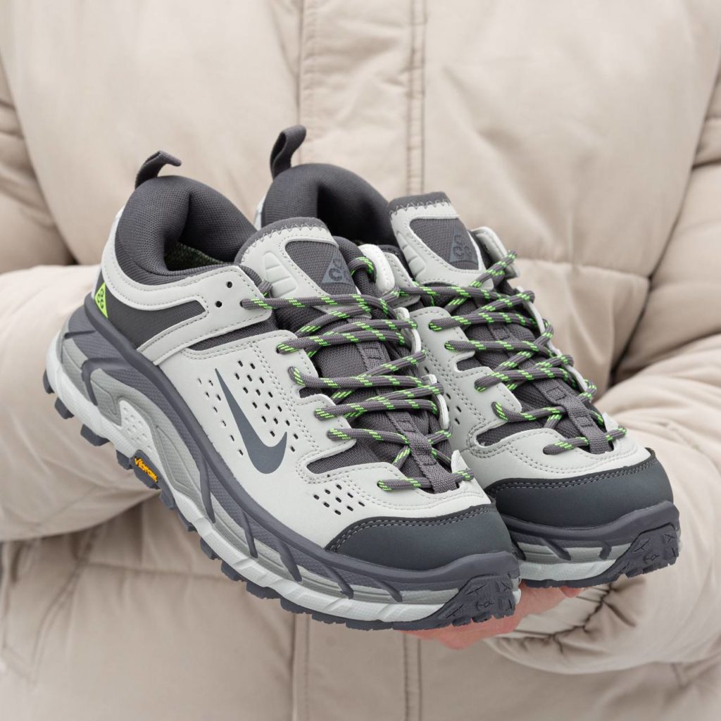 Nike ACG Running Gore-Tex Grey