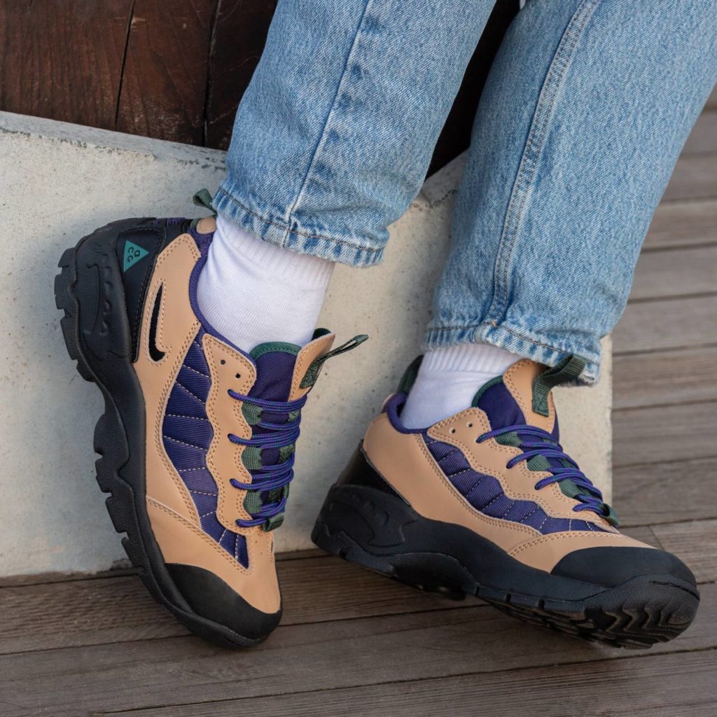 Nike ACG Air Mada Beige Blue