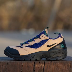 Nike ACG Air Mada Beige Blue