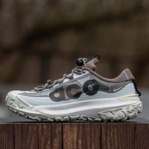 Nike Acg Mountaiwn Fly 2 Low