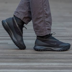Nike ACG Mountain Fly Gore-Tex All Black