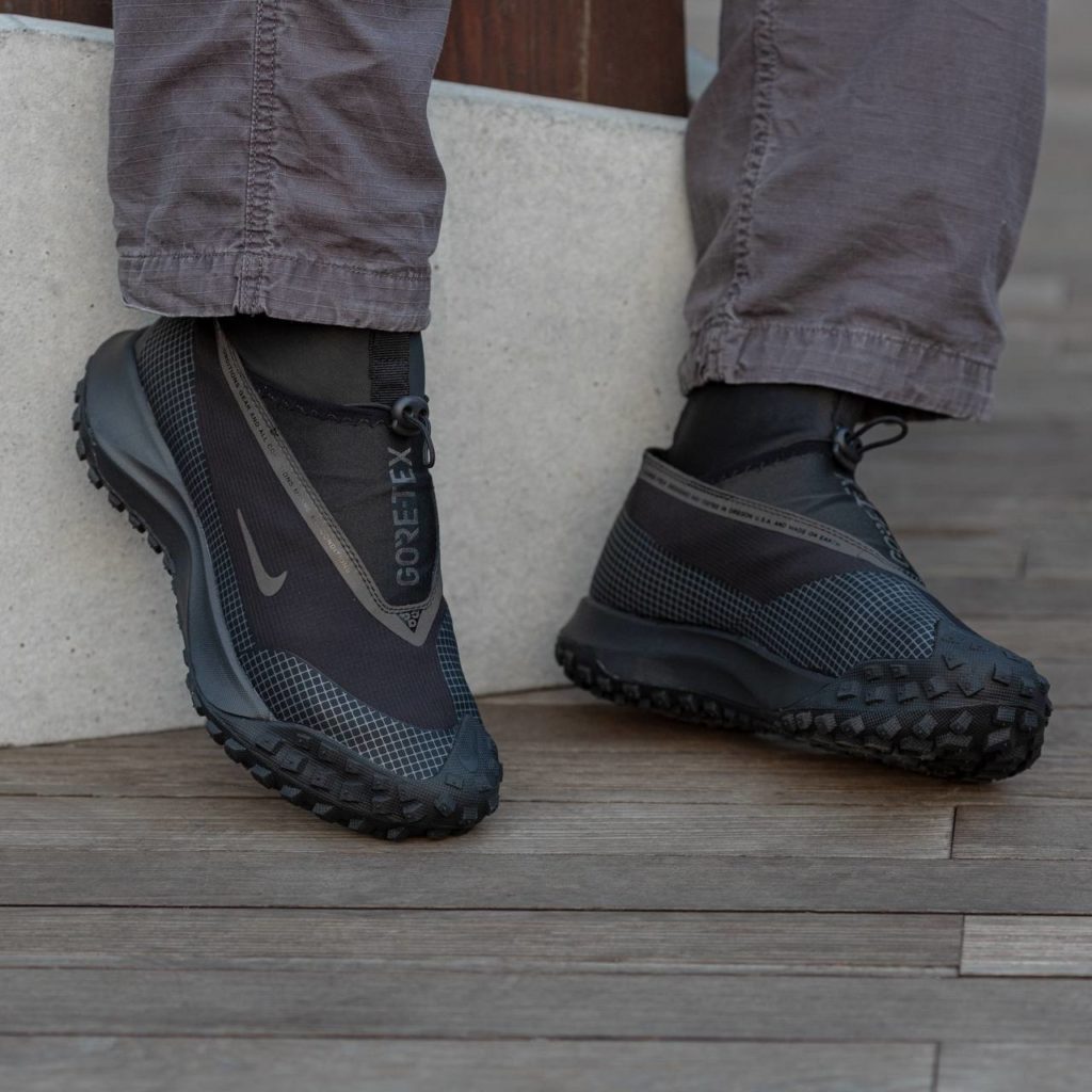 Nike ACG Mountain Fly Gore-Tex All Black