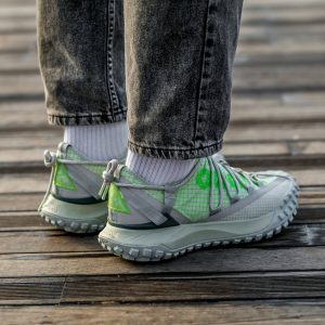 Nike ACG Mountain Fly Low “Sea Glass”