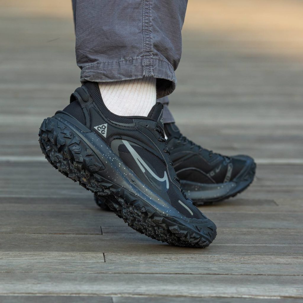 Nike ACG Mounth fly 2  Low Black