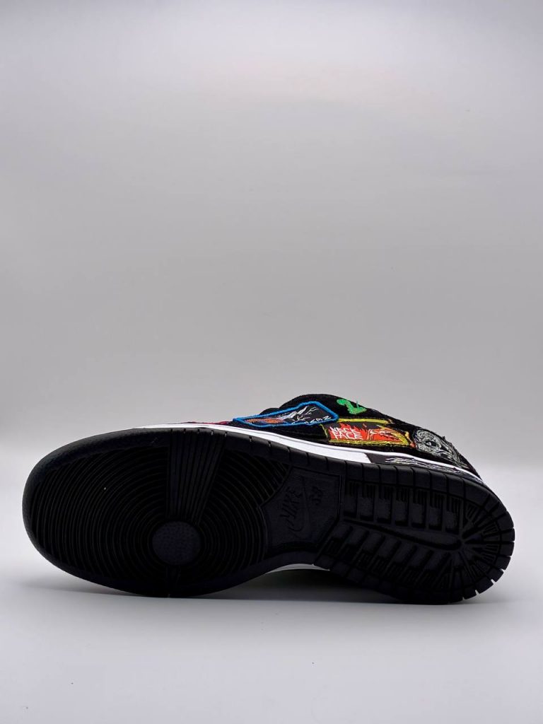 Nike SB Dunk Low Neckface