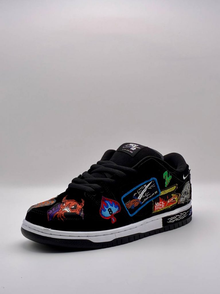 Nike SB Dunk Low Neckface