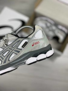 Asics GEL-NYC Grey/Beige