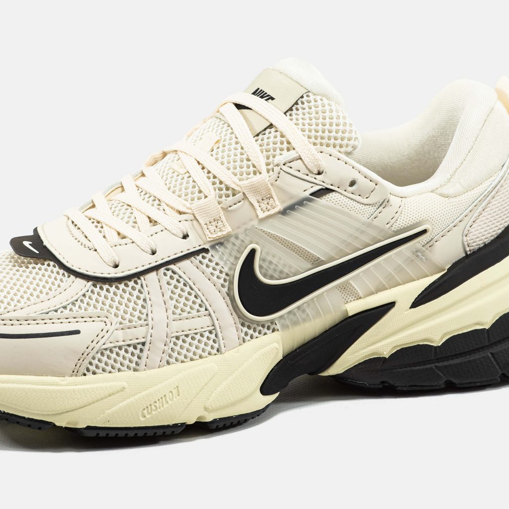Nike V2K Run