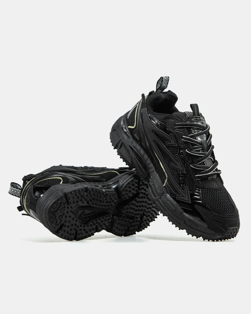 Off-White Be Right Back Black