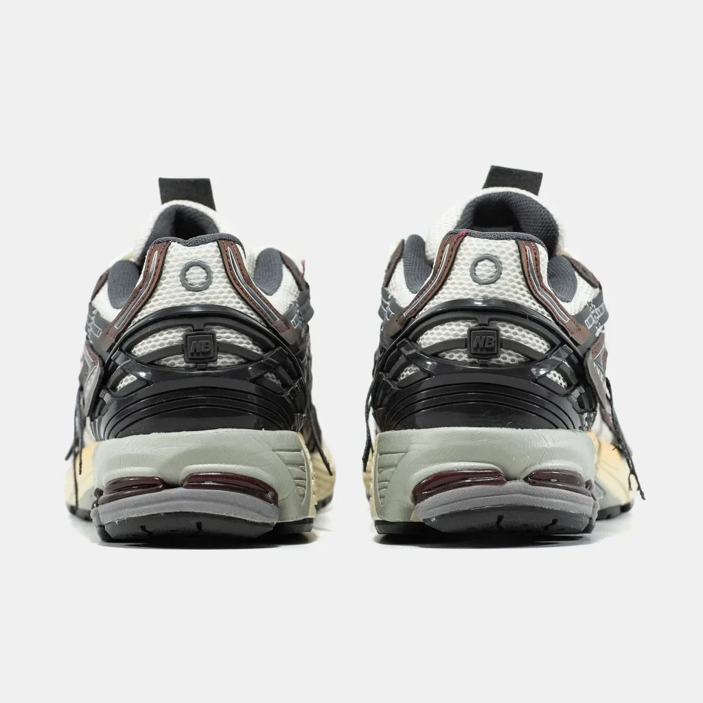 New Balance 1906A Crimson Sea Salt