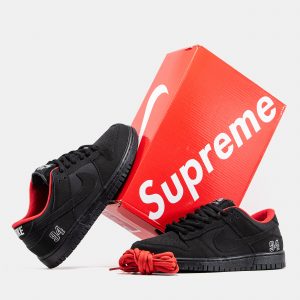 Nike SB Dunk Low x Supreme 94 Black