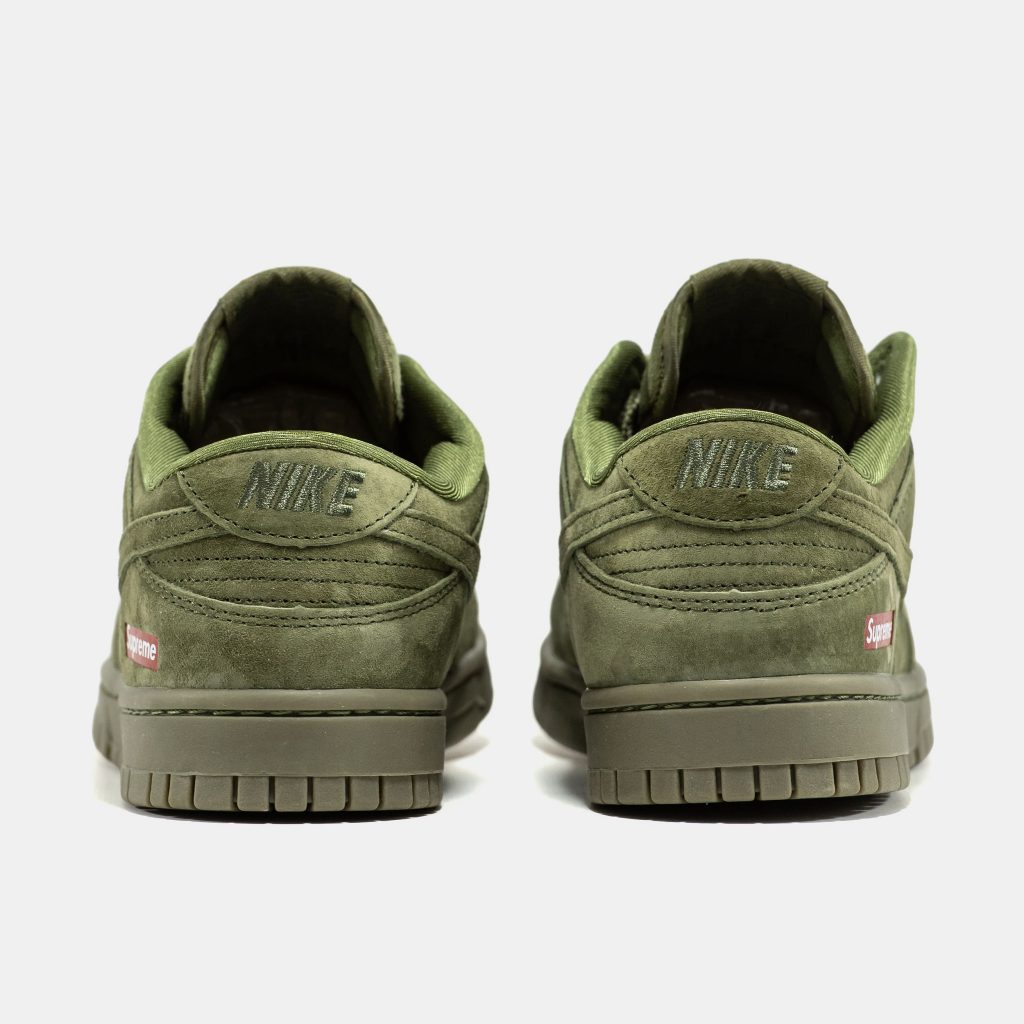 Supreme x Nike SB Dunk Low Suede Green