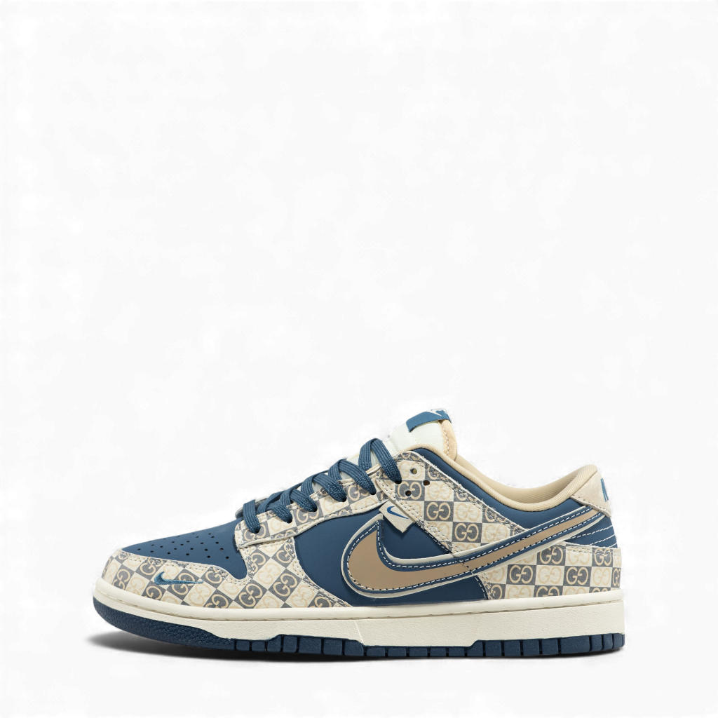 Nike SB Dunk Low x Gucci