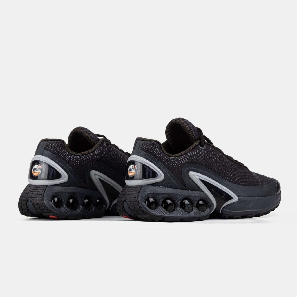 Nike Air Max DN Black