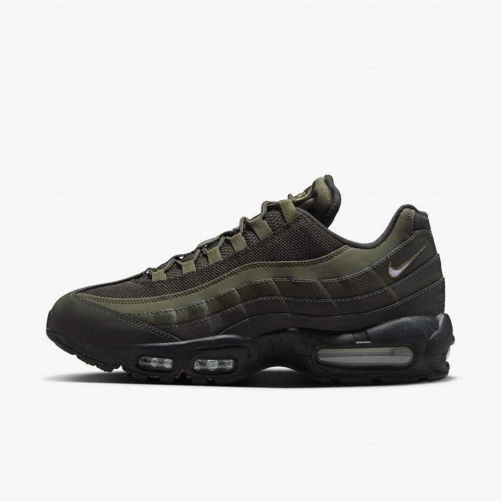 Nike Air Max 95 Essential Black/Sequoia/ Olive green