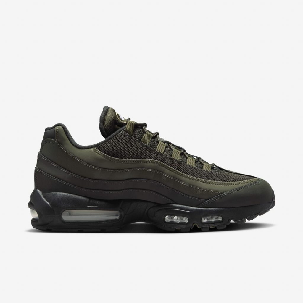 Nike Air Max 95 Essential Black/Sequoia/ Olive green