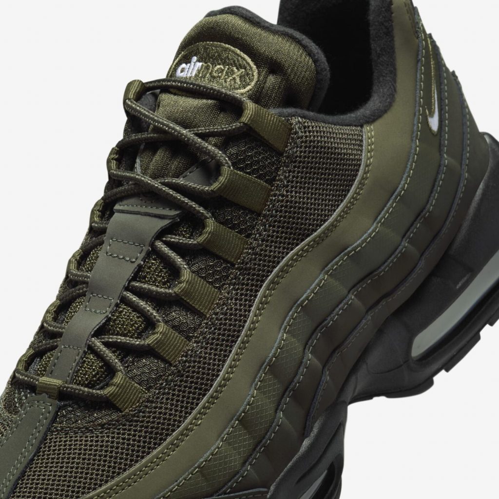 Nike Air Max 95 Essential Black/Sequoia/ Olive green