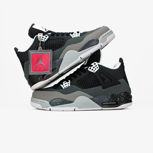 Nike Air Jordan 4 Retro “Fear Pack”