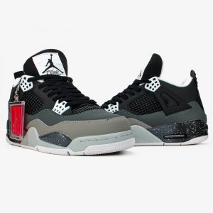 Nike Air Jordan 4 Retro “Fear Pack”