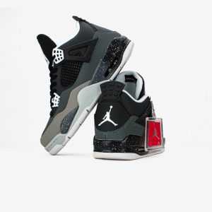 Nike Air Jordan 4 Retro “Fear Pack”
