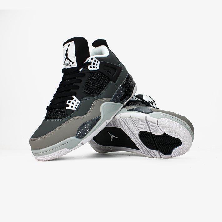 Nike Air Jordan 4 Retro “Fear Pack”