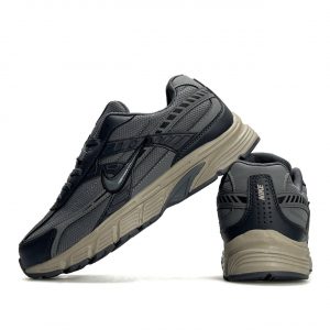 Nike Initiator Gore-Tex Grey Beige