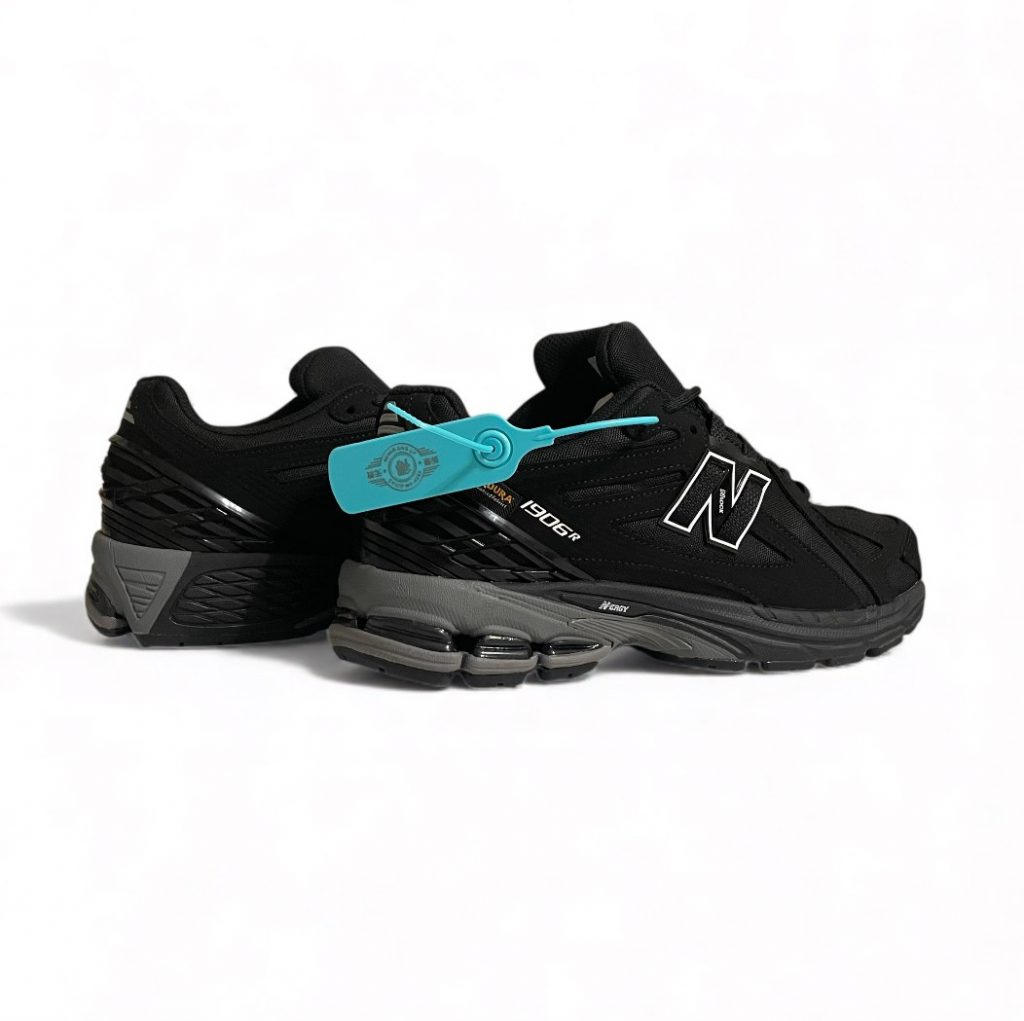 New Balance 1906 Cordura Black Grey
