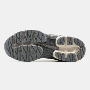 Asics Gel-Flux 4 Grey