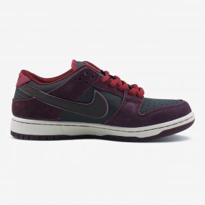 Nike SB Dunk Low x Riot Skateshop