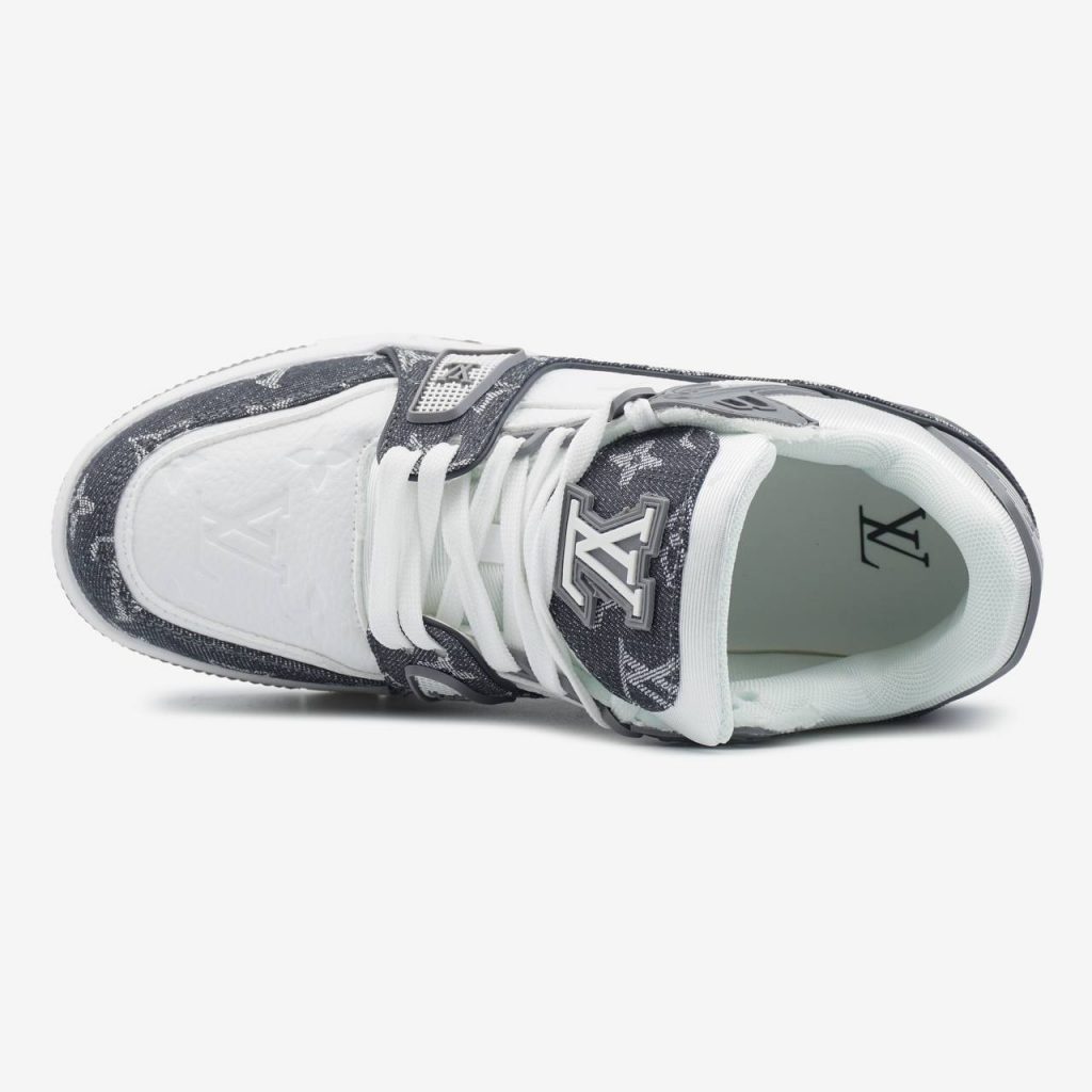 Louis Vuitton Trainer Grey White