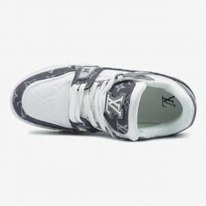 Louis Vuitton Trainer Grey White
