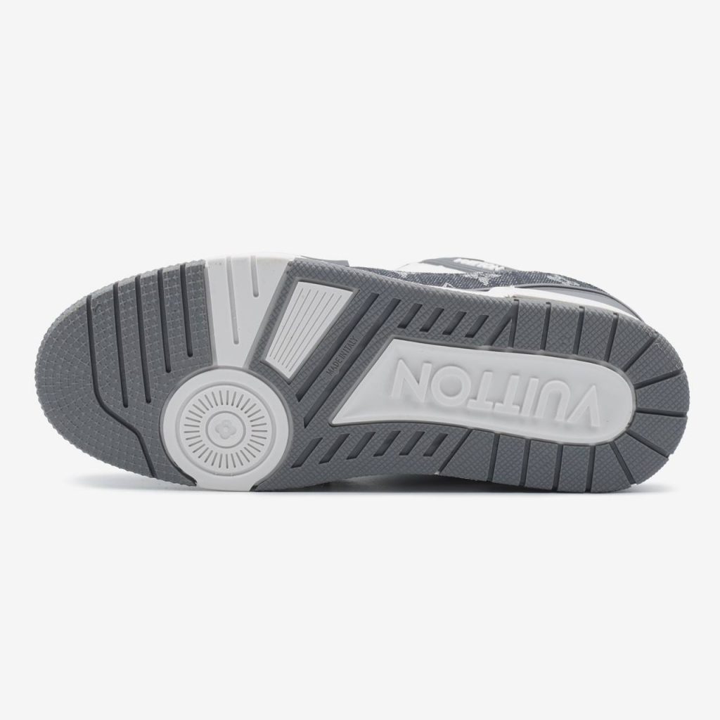 Louis Vuitton Trainer Grey White