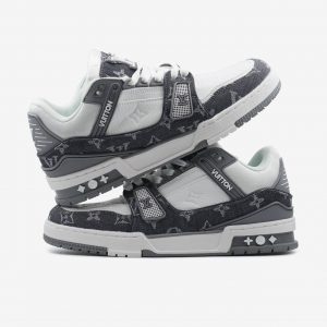 Louis Vuitton Trainer Grey White